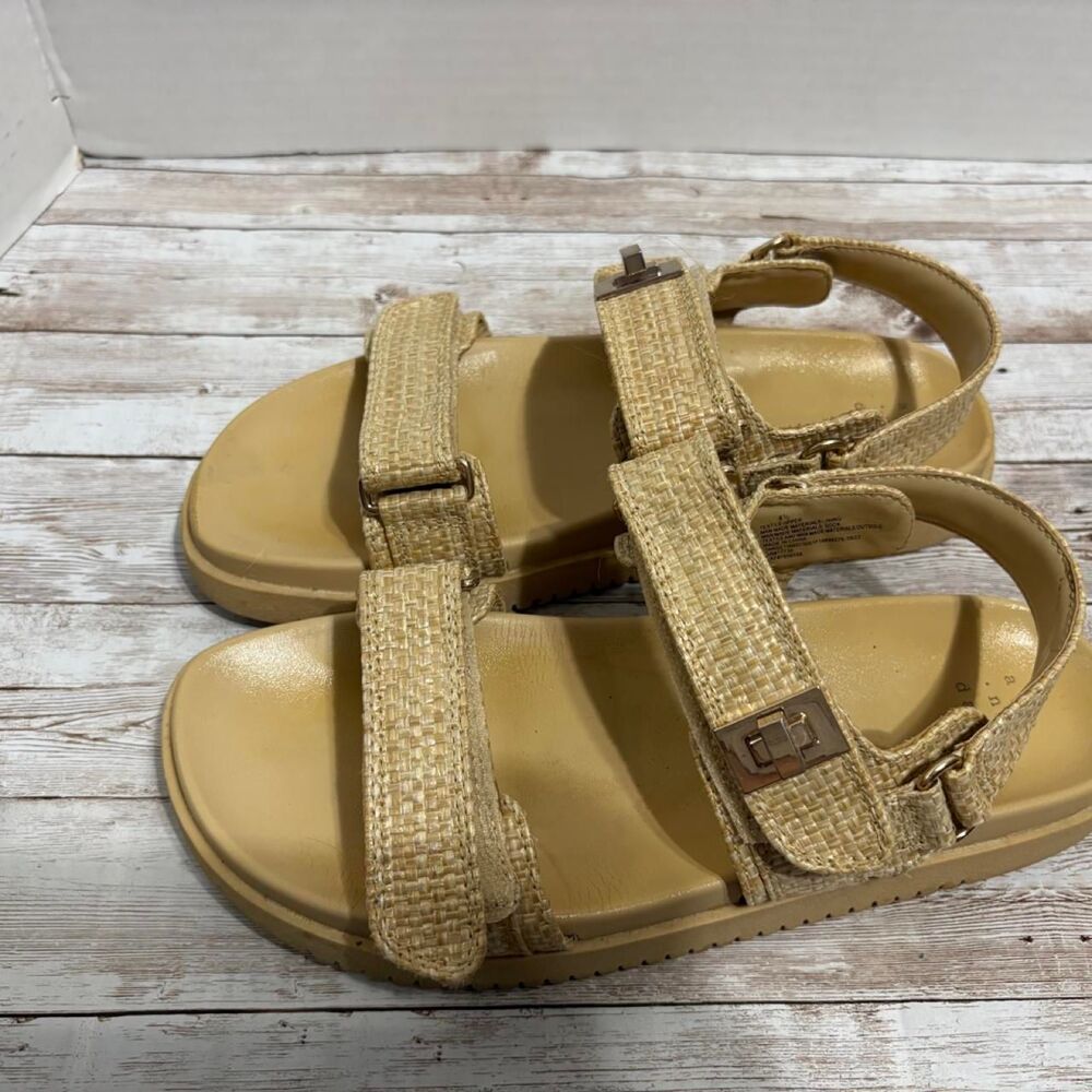 A-new-day Women's Tan and Gold Sandals